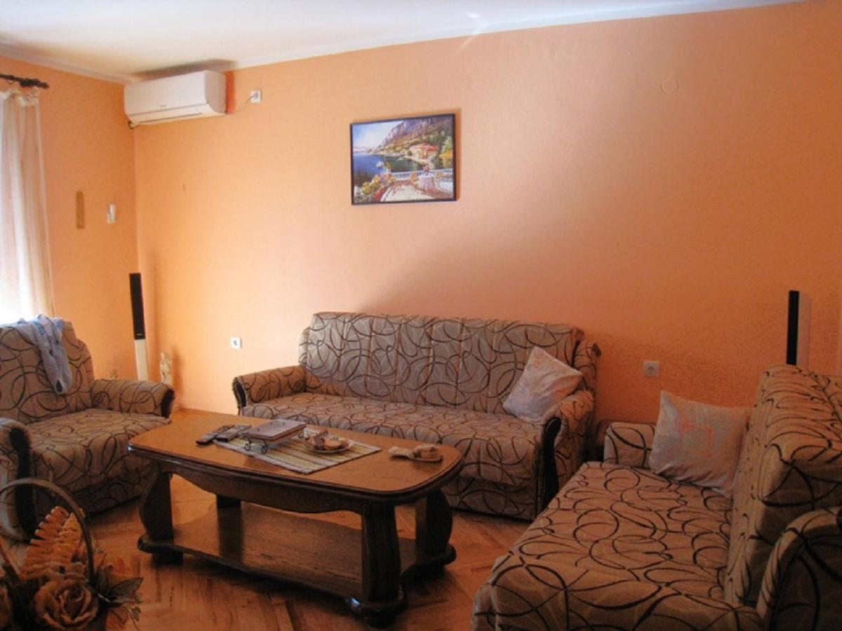 Apartment Stana Petrovac Zewnętrze zdjęcie